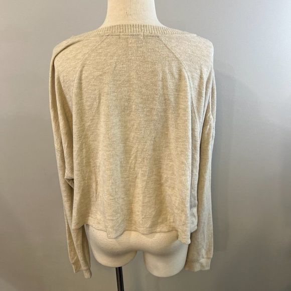 NWOT BP Long Sleeve Crop Henley in Beige Oatmeal Light Heather (3X) - Picture 7 of 11